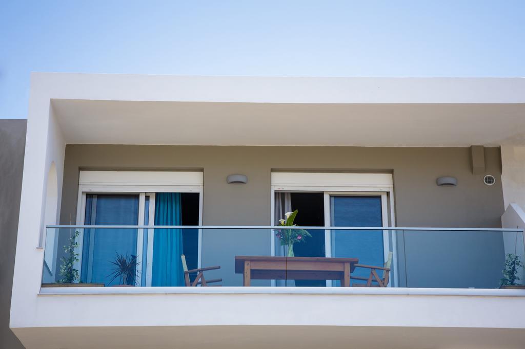 Beachside Apartment In Plakias Centre! Экстерьер фото